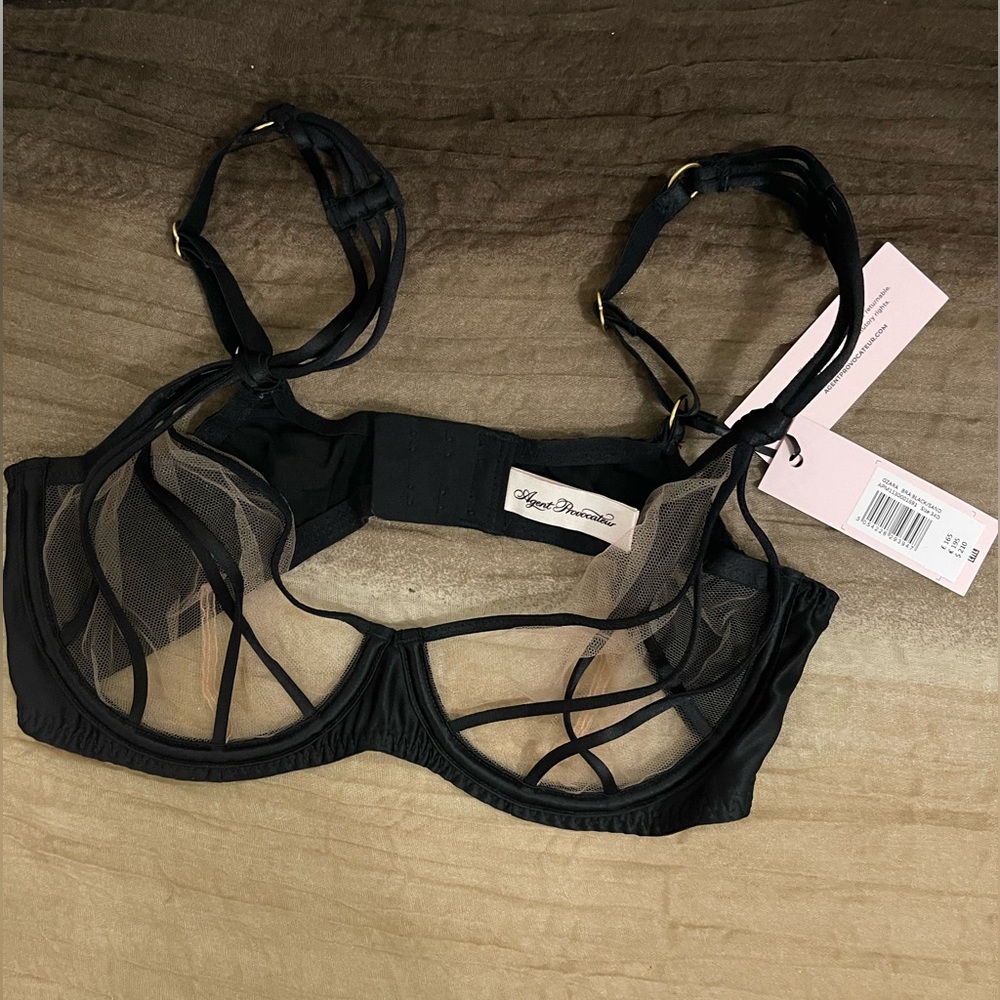 Agent provocateur Ozara Bra (34D). BNWT